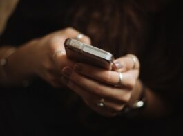 7 Questions To Ask Before Trusting Someone You Meet Online