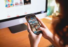 How Working In Social Media Fixed My Toxic Relationship With It