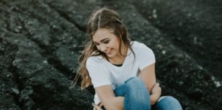 4 Tips For Tackling Indecision Like The Badass Decision Maker That You Are