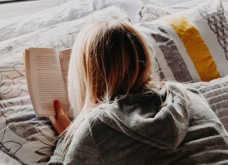 Why ‘You Do You’ By Sarah Knight Must Be Your Next Binge Read