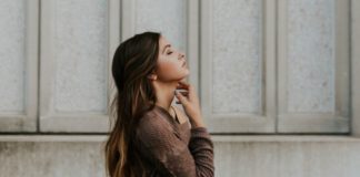 The Guide To Self-Acceptance: 4 Ways To Truly Love Yourself