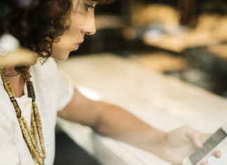 Here’s Why You Can’t Stop Texting Your Ex