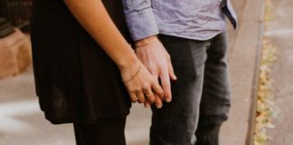 The Real Reason 20-Something Guys Can’t Commit To Relationships