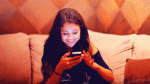 selena-phone-gif-jc