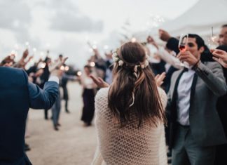 Your Go-To Guide For Giving The Best Wedding Gift